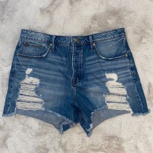 Good American denim shorts